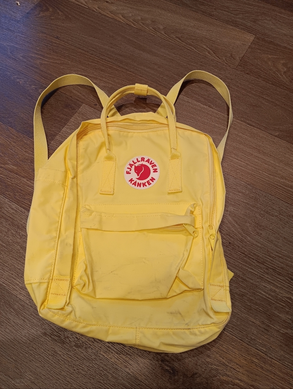 Fjallraven Kanken Classic Backpack in Yellow